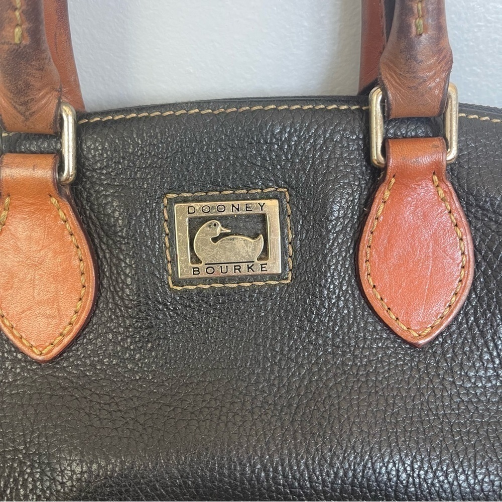 Dooney & Bourke Dillen Pebbled Leather Double Pockets Handbag Black Hobo Bag - Picture 4 of 14